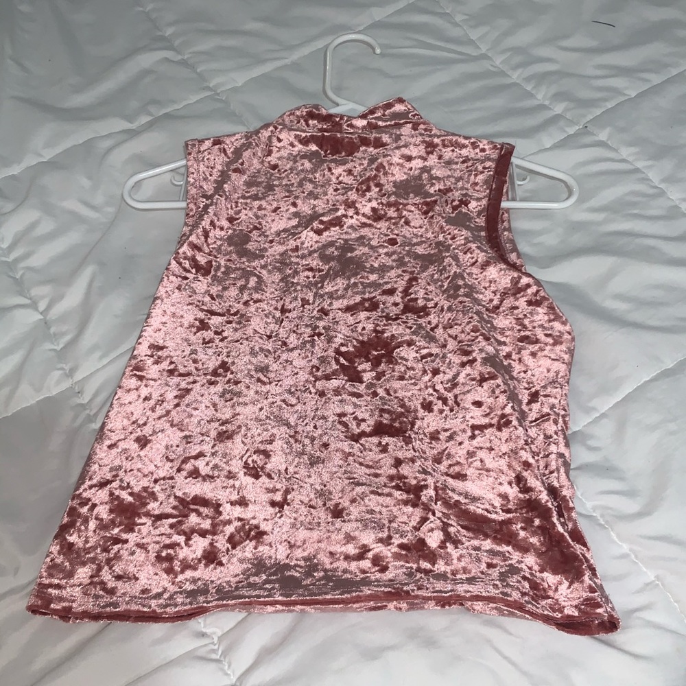 Sexy Pink sleeveless top! Size:large